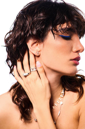 Hayat Single Blue Sapphire Stud Earring